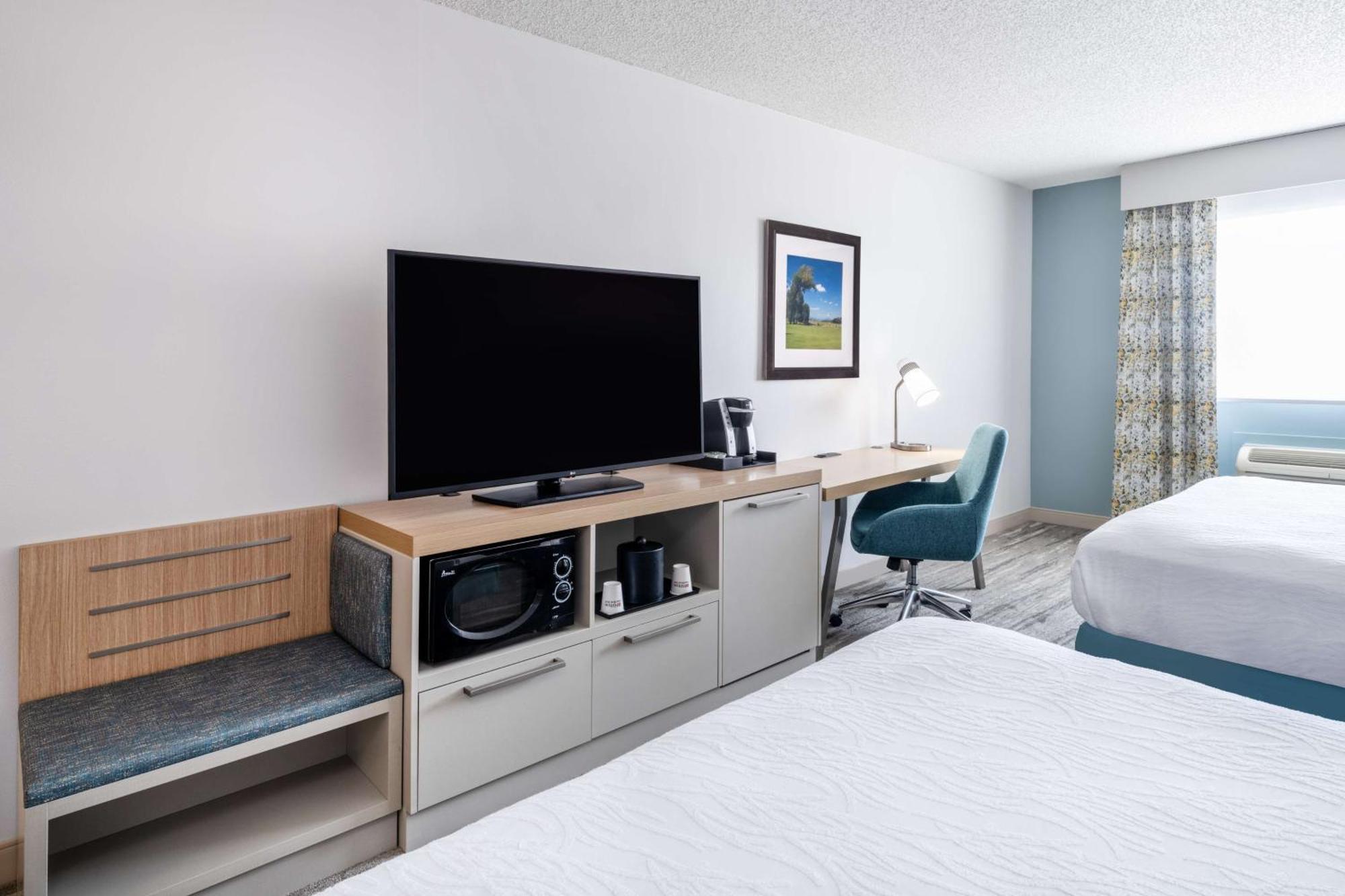 פונטה ודרה ביץ' Hilton Garden Inn Jacksonville Ponte Vedra Sawgrass מראה חיצוני תמונה
