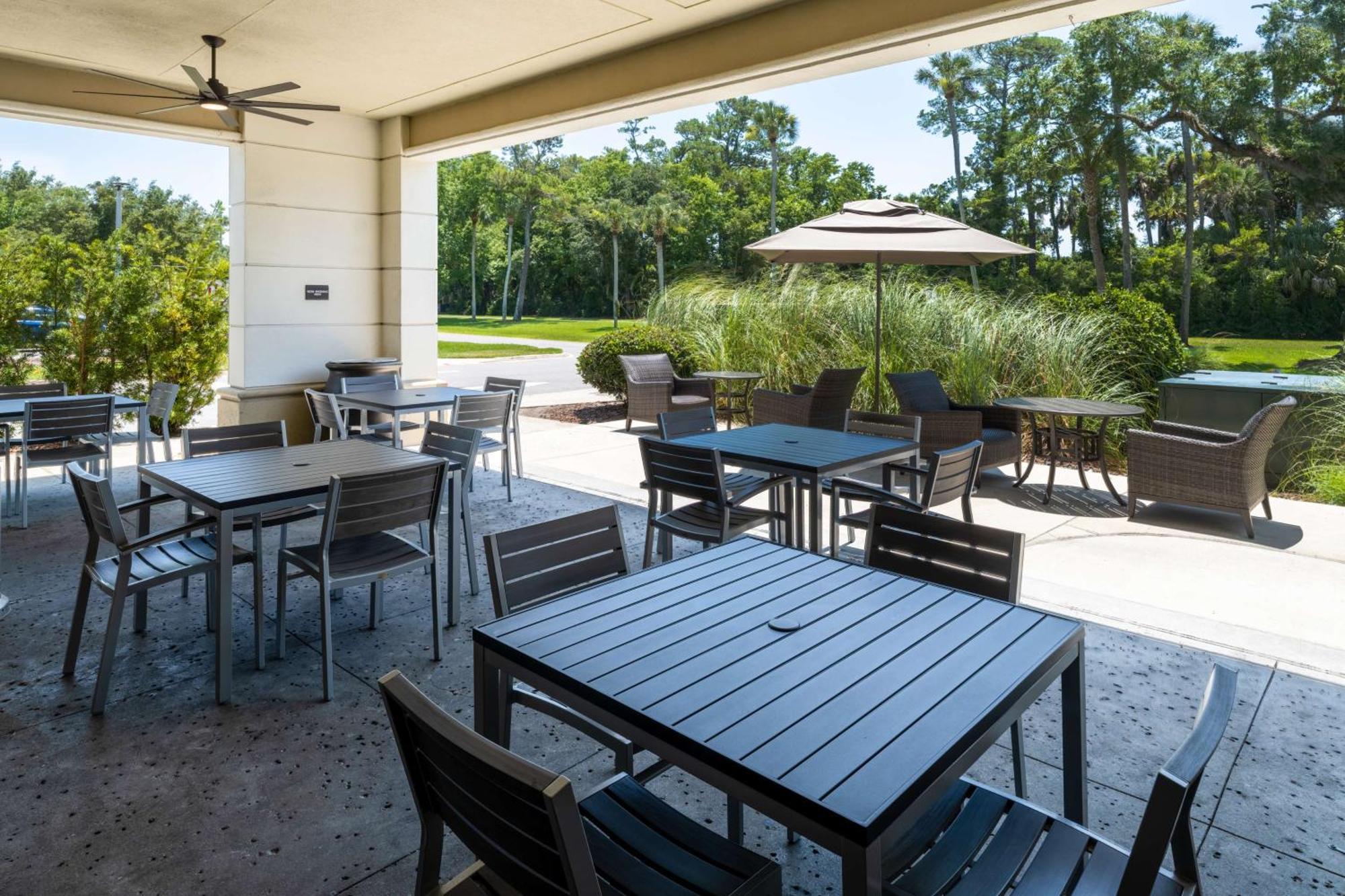 פונטה ודרה ביץ' Hilton Garden Inn Jacksonville Ponte Vedra Sawgrass מראה חיצוני תמונה