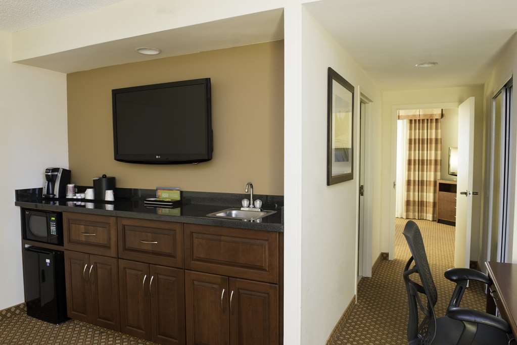 פונטה ודרה ביץ' Hilton Garden Inn Jacksonville Ponte Vedra Sawgrass חדר תמונה